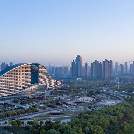Intercontinental Wuhan By Ihg - Yangtze River View Exterior foto