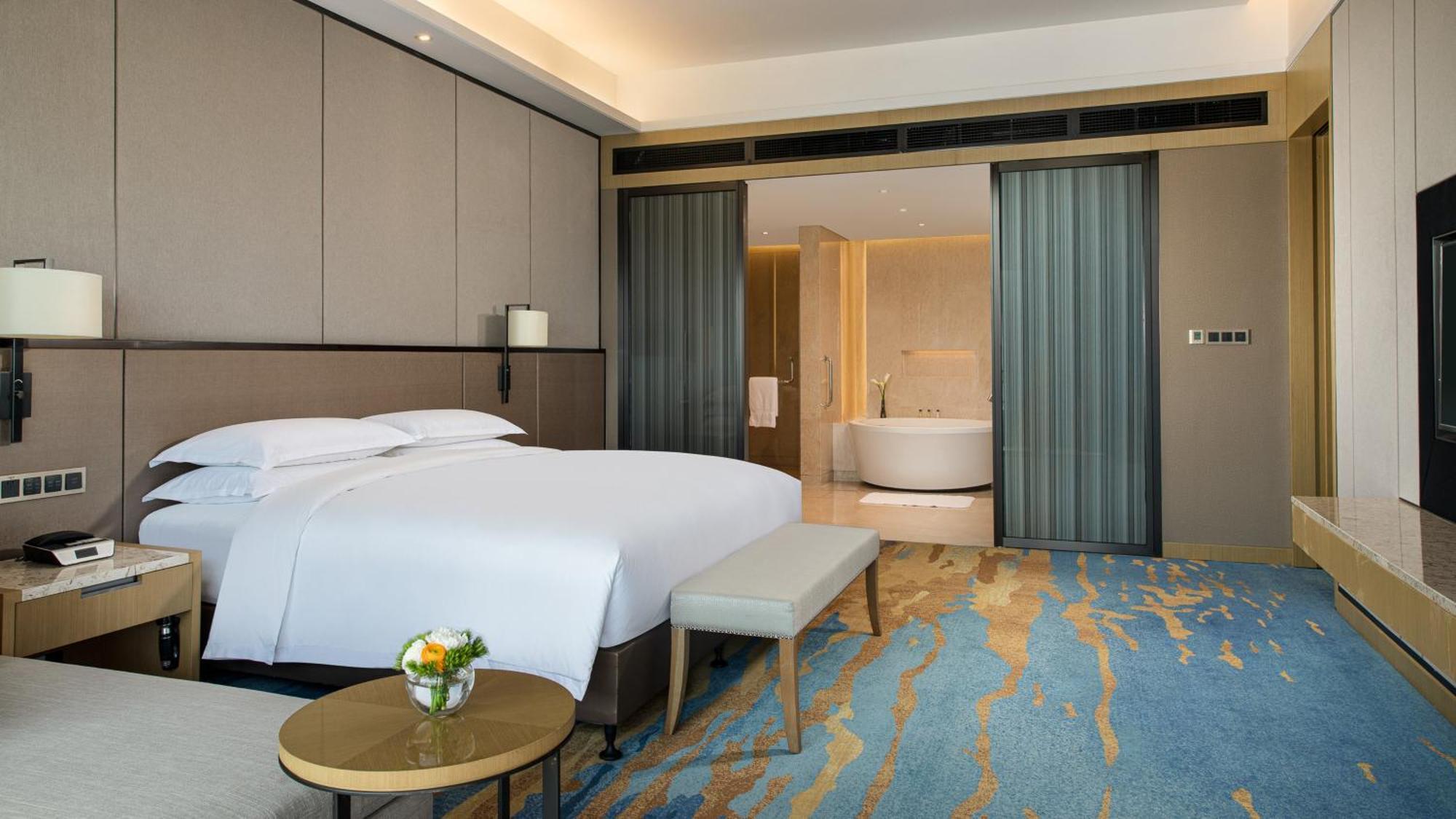 Intercontinental Wuhan By Ihg - Yangtze River View Exterior foto
